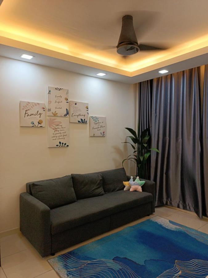Qaisara D'Savanna Homestay@Southville City Банги Екстериор снимка